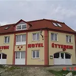 Agoston بيتْش