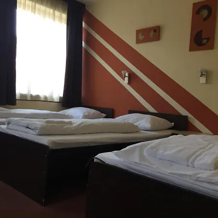 Agoston Hotel 3*
