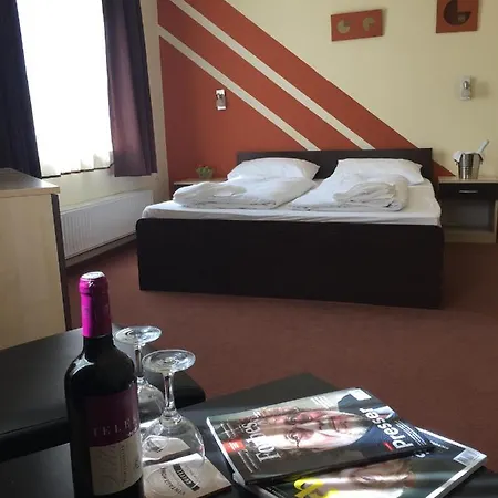 Hotel Agoston 3*